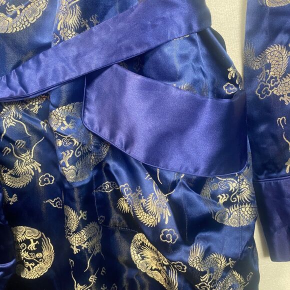 Vintage Squirrel Dragon Print Blue Satin Robe Belted Kimono Style Size 50 - Picture 6 of 11